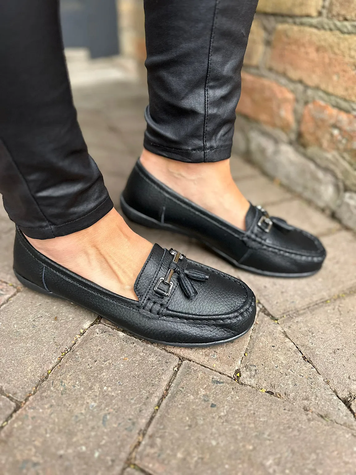 Black Leather Tassel Loafer