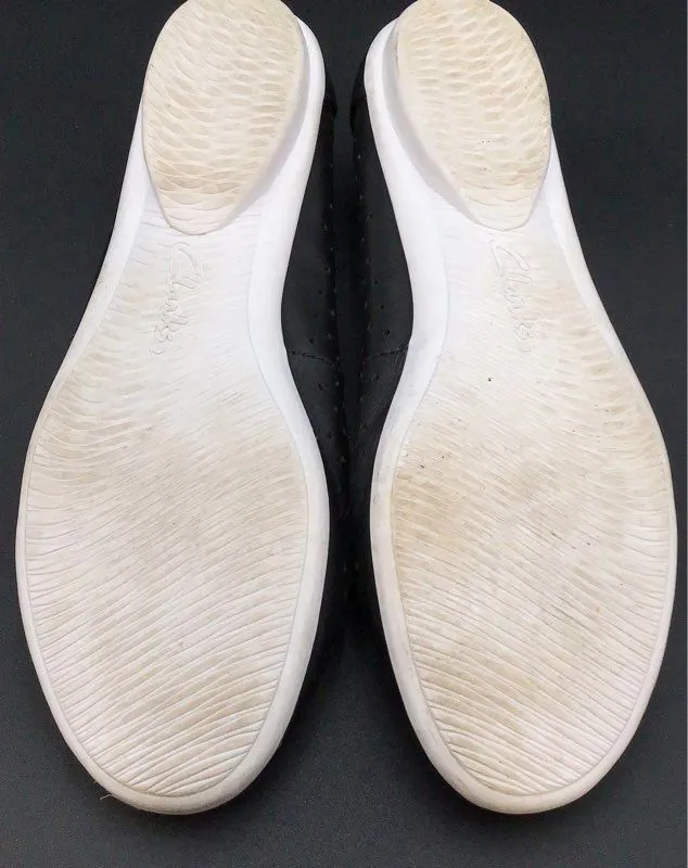 Clarks Women's Black Ballet Flats - Size 9.5W