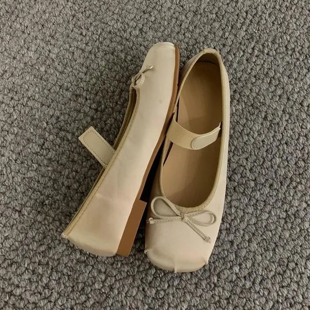 Plain Bow Ballet Flats