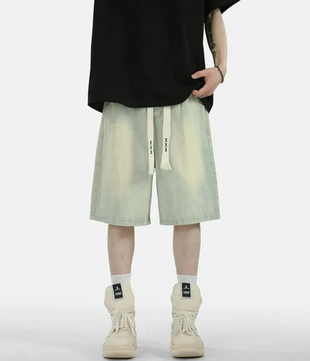 Zipper Detail Knee-Length Faded Denim Shorts